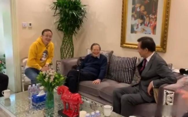 杨振宁先生遗体告别仪式今日举行 缅怀一代科学巨匠