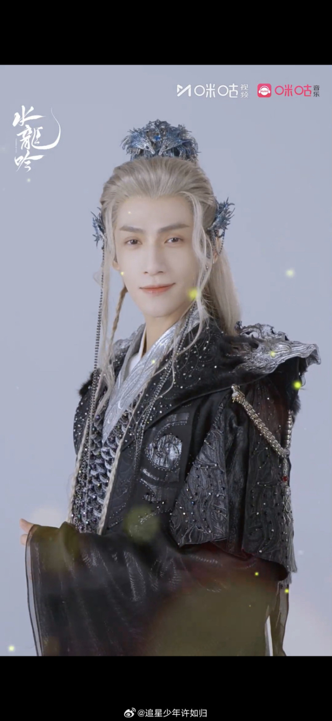 罗云熙回头那一笑一眼万年 温柔名场面