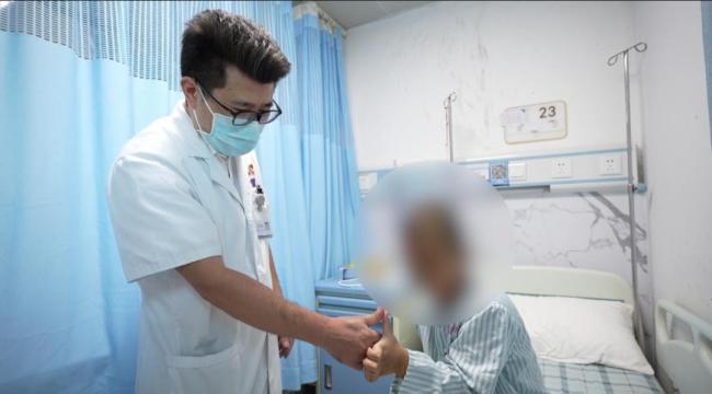 6岁女童与哥哥争抢手机后突发脑梗 罕见病症惊现儿童