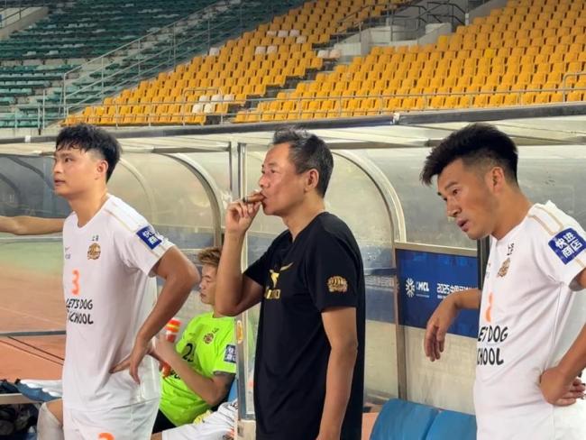 中冠总决赛落幕,唯一主角朱骏平静迎接升级,明年他会在职业联赛出场比赛吗? 回归职业舞台