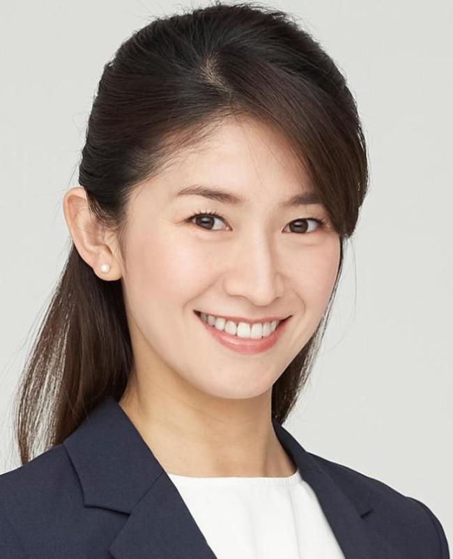 日本知名写真女星入职高市内阁