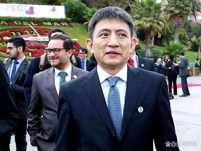 中美外长通话称经贸问题达成框架共识 为谈判奠定基础