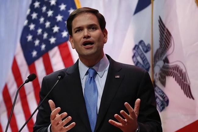 大批轰-6K贴近台岛 专家解读 实战能力显著提升