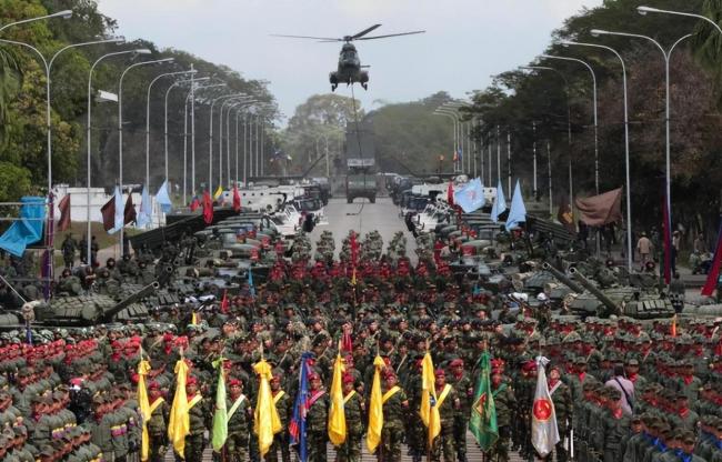 美重兵压境 会否对委内瑞拉发动打击 极限施压的尴尬局面