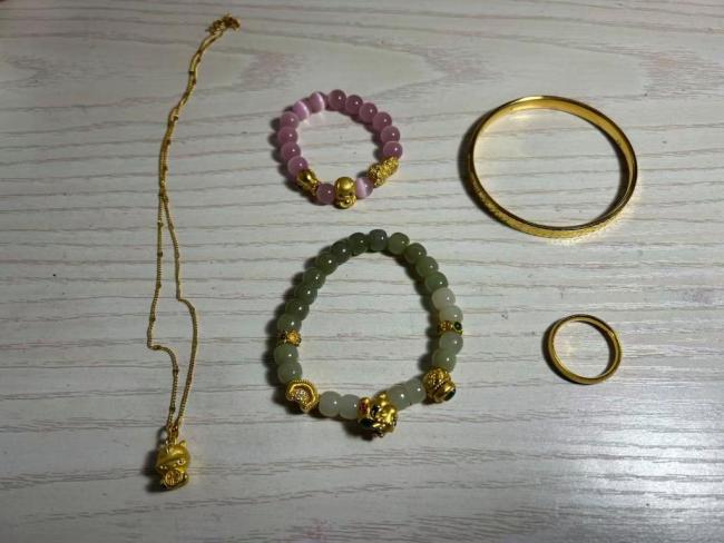 消费者称金饰“以旧换新”缩水 克重争议引发关注