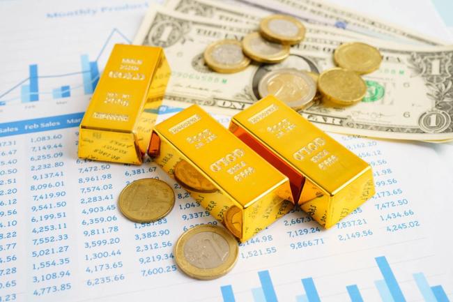 黄金暴跌是趋势反转还是布局机会