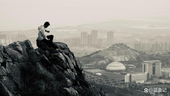 今日重阳节 陪伴老人时5件事不该做 贴心避讳指南