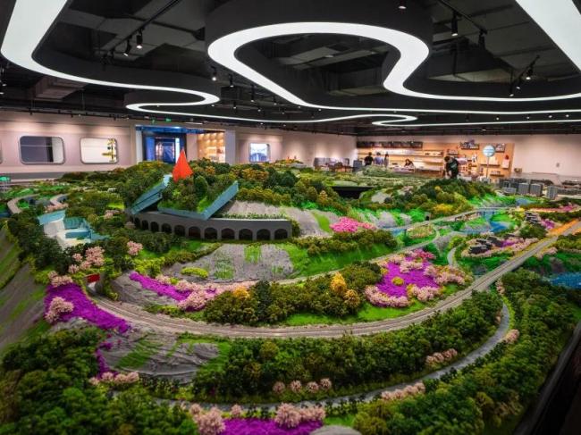 未来感十足!网友:这个车站“太科幻”!