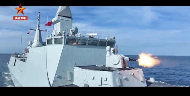 新“带刀护卫”054B护卫舰画面公布 展现强大作战效能