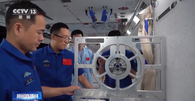 神舟二十一号航天员出差行囊大揭秘