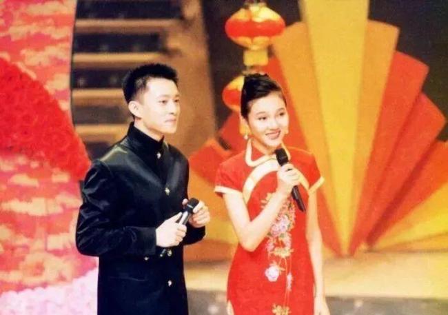 前央视最帅主持人亚宁复出 回归引回忆热潮