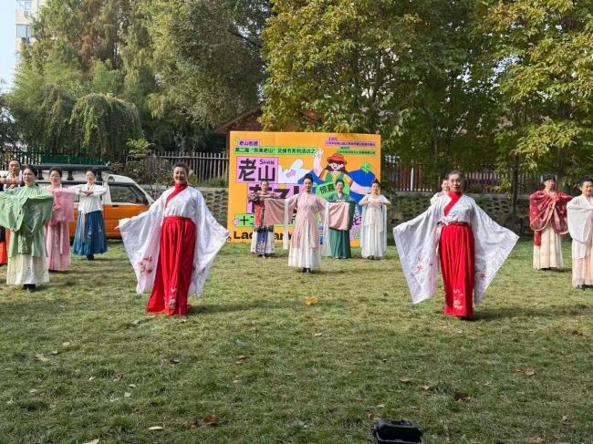 石景山区老山市集吸引市民参加 多彩文化活动焕发新生机