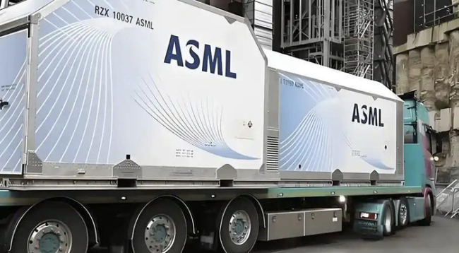 荷兰启动2025年光刻机出口新规 半导体产业链震动