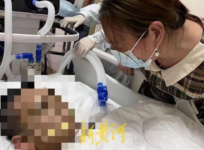 张俊豪父母希望严惩肇事者 邻里纠纷酿成悲剧