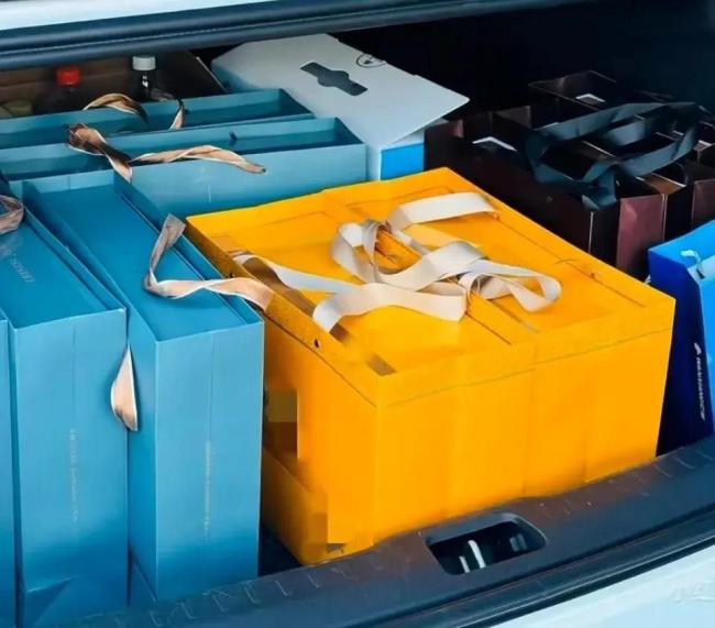 《今日说法》主持人被骗1000元