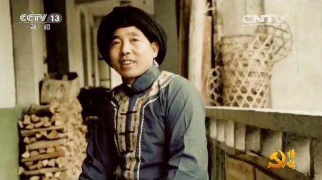 扶贫老书记去世 工资卡余额38.83元 一生奉献留遗产