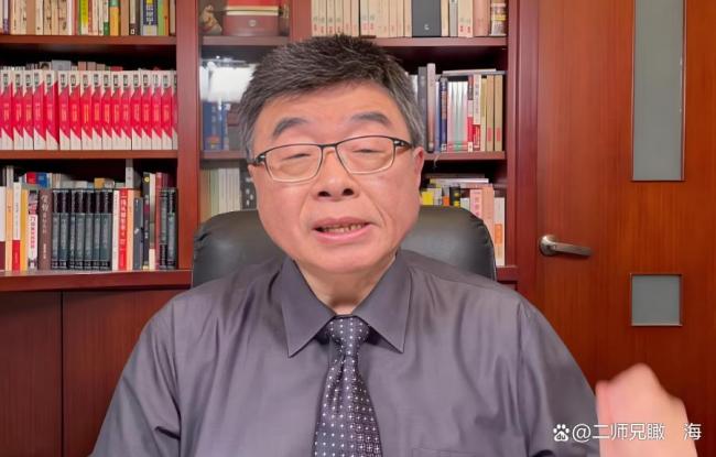 黑熊变狗熊？“台独战将”沈伯洋末路狂奔的“危险游戏”！