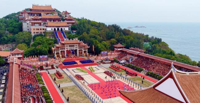 龙宇翔出席第二十七届湄洲妈祖文化旅游节开幕式