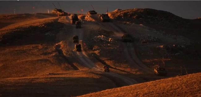 大場麵！機器狗無人機開路 實兵對抗演練畫麵公布