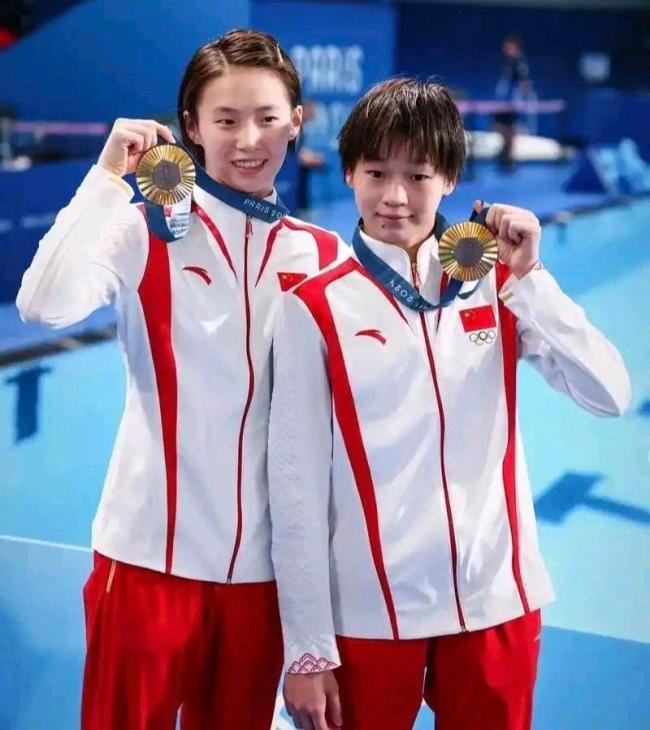 陈芋汐掌敏洁首跳获高分