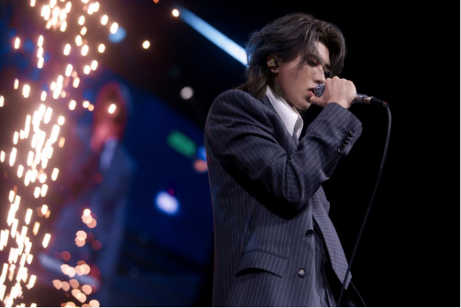 蔡徐坤新歌 双曲绽放音乐魅力