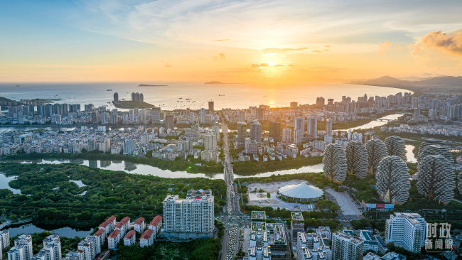 时政新闻眼丨一年之内再赴海南，习近平重点关注这件大事