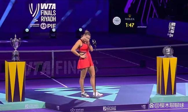 莱巴金娜首夺WTA年终总决赛单打冠军 5战全胜登顶