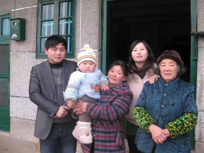 14岁男生回应作文被质疑借助AI 平静面对赞誉与质疑