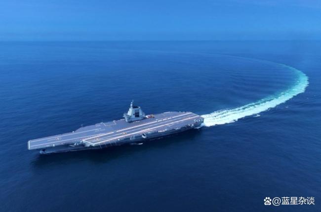 从下水到入列 重温福建舰一个个首次 七年磨一剑