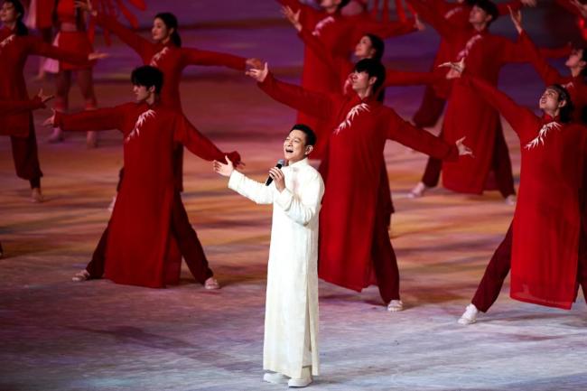 全运会开幕式容祖儿曾比特等歌手献声