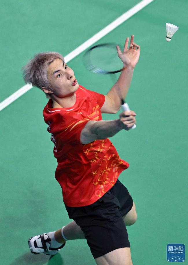 羽毛球男子团体小组赛：江苏胜湖北 比分3比0完胜