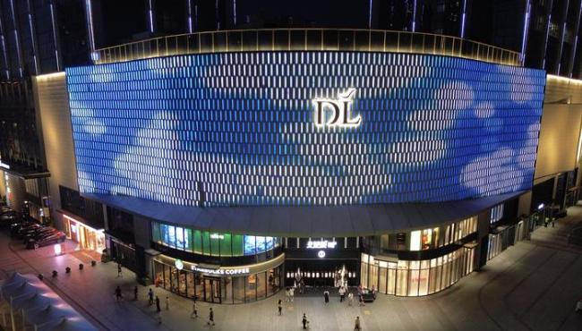 胖东来提前50多天完成200亿元目标 销售额创新高