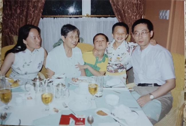 在海下百米感受“活著”的人