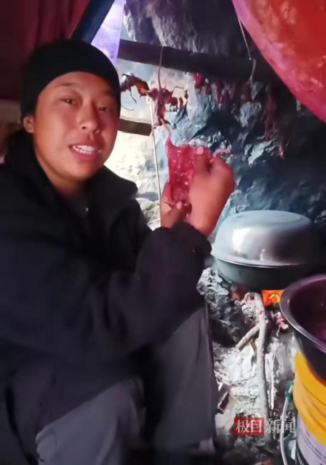 25岁女孩海岛求生吃了50只老鼠 荒野挑战夺季军