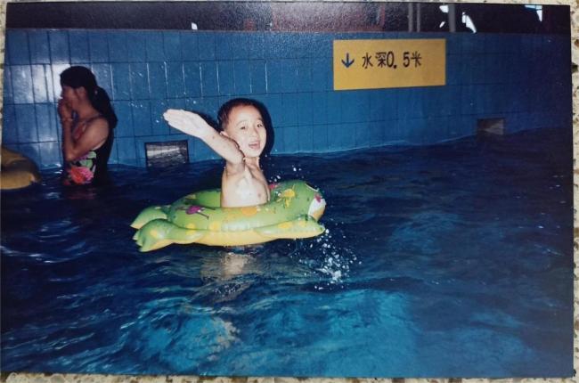 在海下百米感受“活着