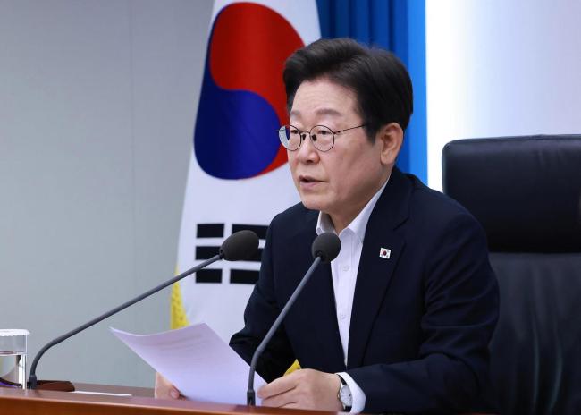 总统府疑似藏有爆炸物。李在明收到死亡威胁。