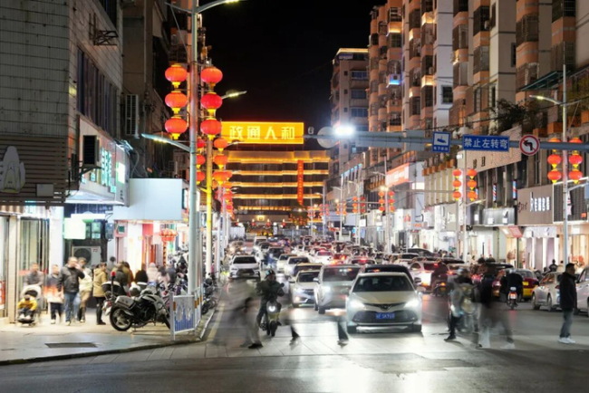 中高端酒店，为何向县城扩张？ 市场留白与消费升级驱动