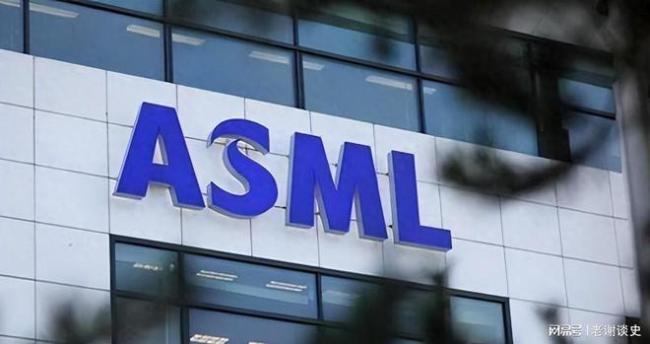 荷兰ASML光刻机市场遇冷，订单减半陷入困境