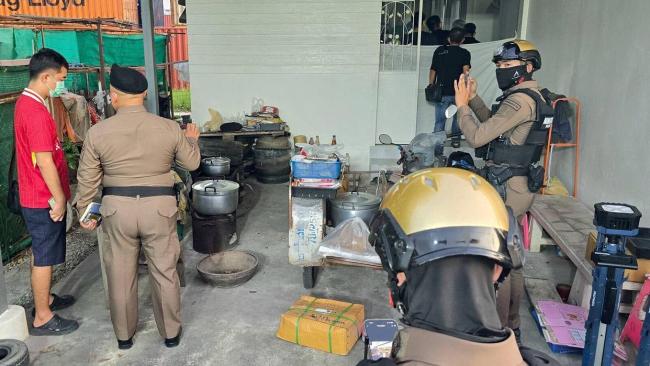 泰国男子疑杀害家人后自杀 经济压力成导火索