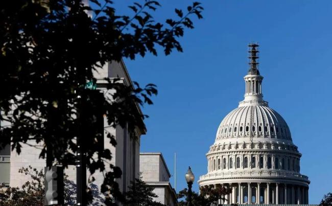 美政府关门43天后 暂时休战