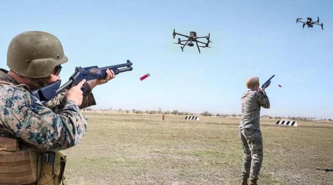 委内瑞拉军方宣布:击落非法入境飞行器引发关注