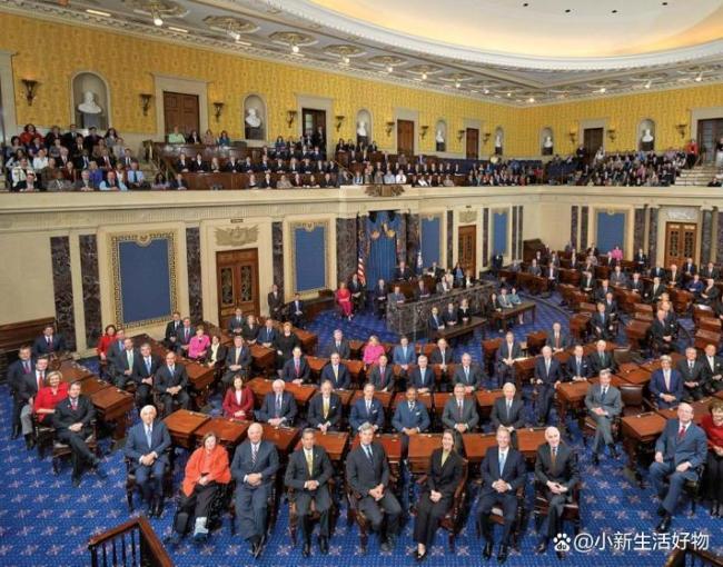 特朗普又赢了！停摆40天后，程序性投票通过临时拨款法案，美国政府即将重新开门！