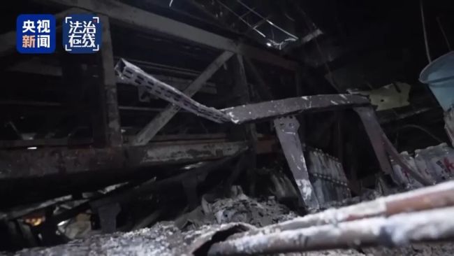 违规动火引发爆炸致5死1伤 9人被追责 无证作业酿悲剧