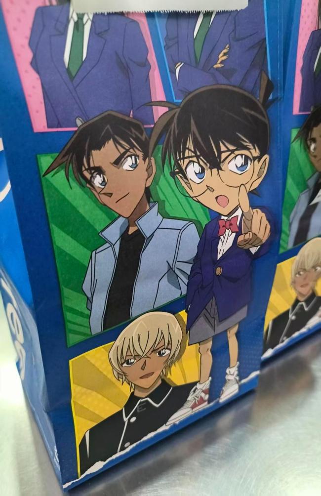 二手奶茶袋卖数百元？专家：一时热度 联名限量款受追捧