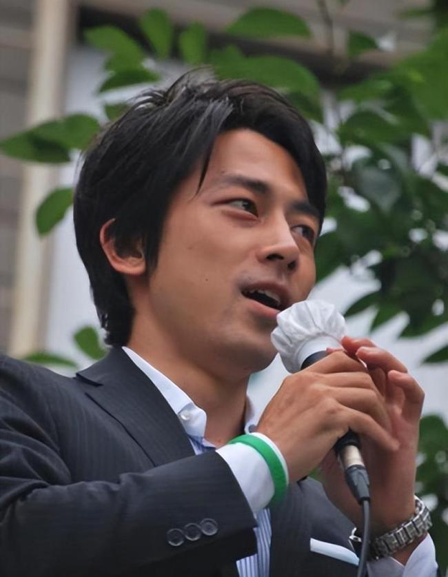 日本考虑引进核潜艇？中方回应 东亚深海博弈升级