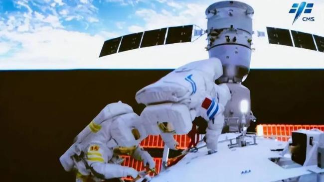 航天员延期返回 中国9天vs美国9个月 太空应急显实力