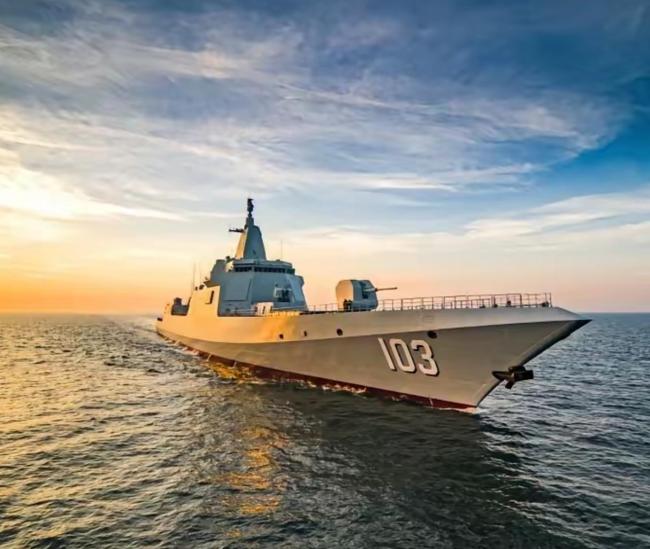 专家：解放军舰队可能绕航日本 无声的钢铁回应