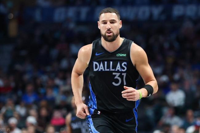 独行侠逆转开拓者终结3连败 团队爆发锁定胜局