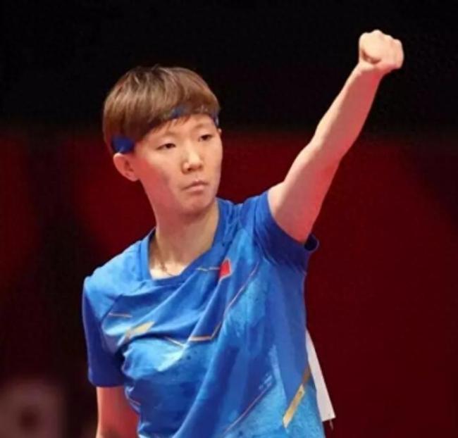 王曼昱父亲卖肉夹馍供她成奥运冠军 感人家庭背景引关注