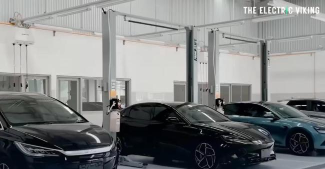 西方为何造谣中国能让汽车集体熄火 无稽之谈背后的真相